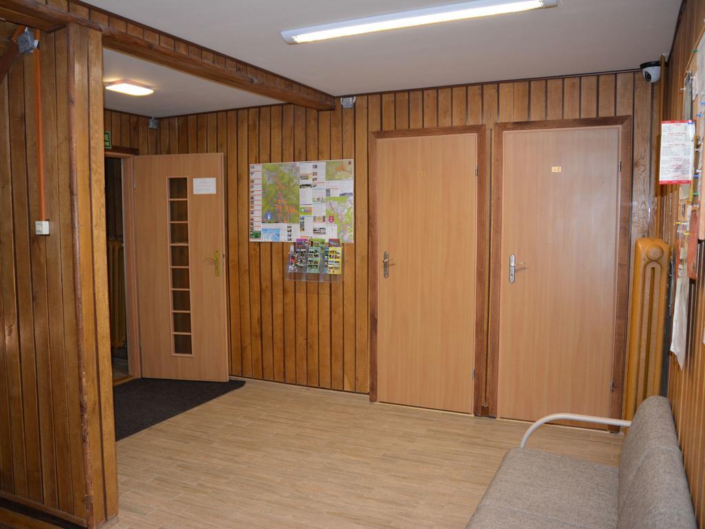 Dom Goscinny Jawor Czarnypotok Krynica-Zdrój Exterior foto